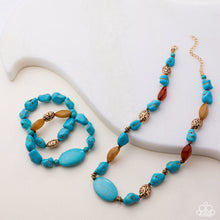 Load image into Gallery viewer, Simply Santa Fe - Complete Look- Jan Fashion Fix 26