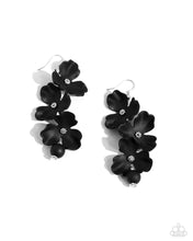 Load image into Gallery viewer, Plentiful Petals - Black
