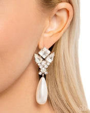 Load image into Gallery viewer, Pearly Promenade - White