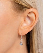 Load image into Gallery viewer, Helmet Headline - Black