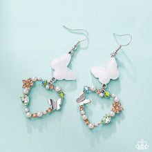 Load image into Gallery viewer, Flirty Flight - Green