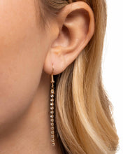 Load image into Gallery viewer, Square Selfie - Gold