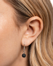 Load image into Gallery viewer, Swirl Simplicity - Black