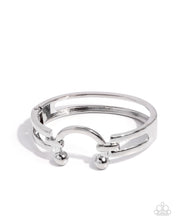 Load image into Gallery viewer, Luminous Latch - Silver