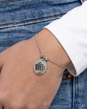 Load image into Gallery viewer, Personalized Bouquet - July - Silver