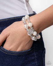 Load image into Gallery viewer, Heart Hustle - White
