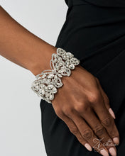 Load image into Gallery viewer, Elaborate Enchantment - White