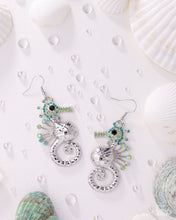 Load image into Gallery viewer, Sea Horse Shimmer - Green