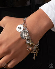 Load image into Gallery viewer, Fact Finding - Multi- Jan Fashion Fix 25