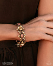 Load image into Gallery viewer, Glimpses of Malibu Complete Trend Blend- May Fashion Fix 25
