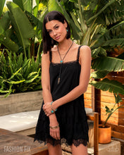 Load image into Gallery viewer, Simply Santa Fe - July Fashion Fix 25