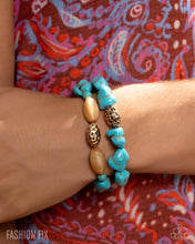 Load image into Gallery viewer, Simply Santa Fe - Complete Look- Jan Fashion Fix 26