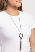Load image into Gallery viewer, Tassel Tune - Black