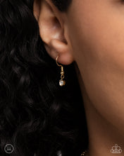 Load image into Gallery viewer, Rosy Range - Gold tone Necklace