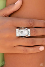 Load image into Gallery viewer, Right As CHAIN - White- March Fashion Fix 23