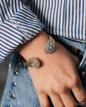 Load image into Gallery viewer, Magnificent Musings - Complete Trend Blend - June Fashion Fix 25
