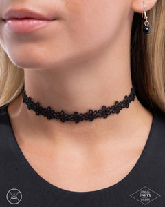 Daisy Love - Black Choker