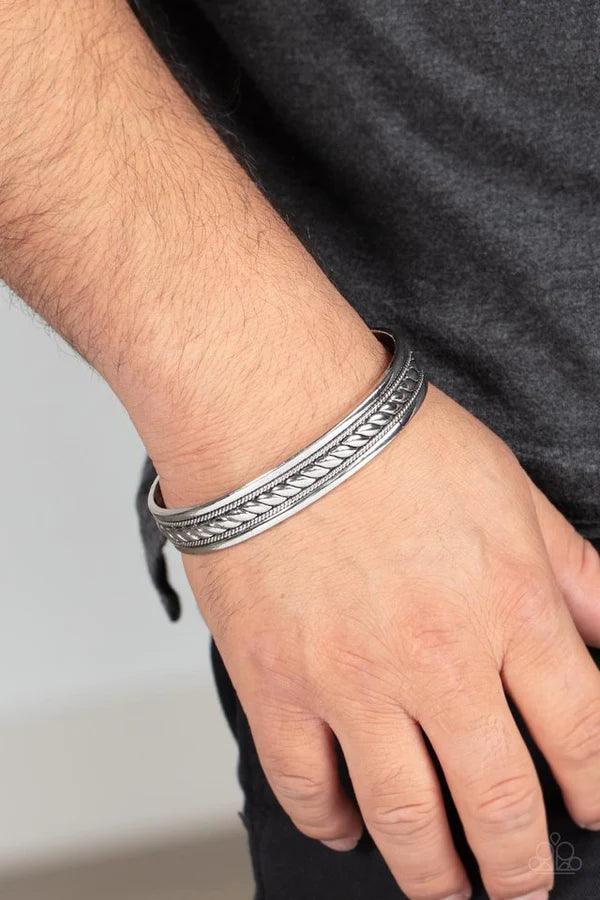 H Modern Metalhead - Silver
