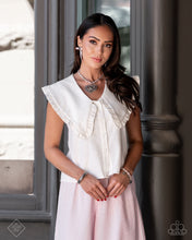 Load image into Gallery viewer, Glimpses of Malibu - Complete Trend Blend- Oct Fashion Fix 24
