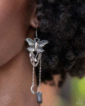 Load image into Gallery viewer, Moth Master - Silver- June Fashion Fix 24
