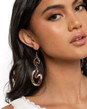 Load image into Gallery viewer, Abstract Angles - Gold
