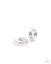 Load image into Gallery viewer, Hammered Hyperaware - Silver
