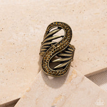 Load image into Gallery viewer, Superstar Spiral - Brass
