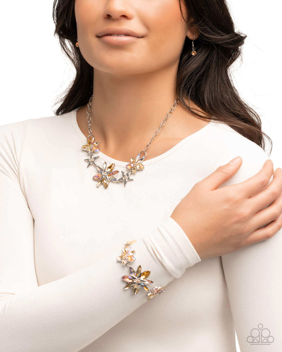 Floral Feature - Yellow / Floral Factor - Yellow