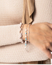 Load image into Gallery viewer, Blending In - Blue/ Badlands Blend - Blue
