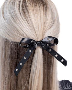 Generous Grommets - Black