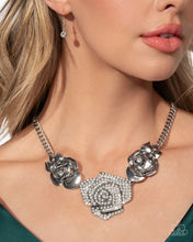 Load image into Gallery viewer, Bouquet Beacon- White- Jan LOP 25
