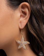 Load image into Gallery viewer, Starfish Spectacle - Gold
