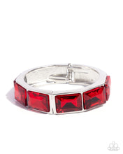 Load image into Gallery viewer, Faceted Freestyle - Red
