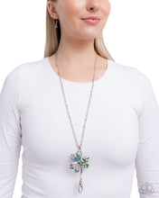 Load image into Gallery viewer, Opportune Opulence - Green
