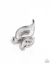 Load image into Gallery viewer, Ornate Overlap - White
