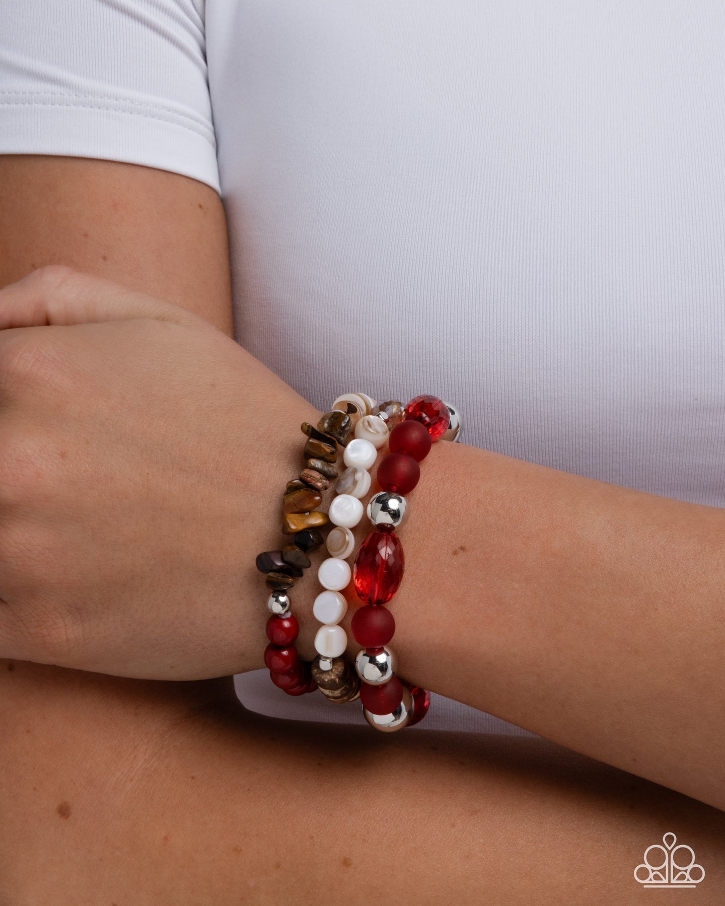 Seasonal Stretch - Red