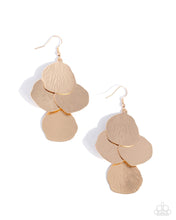 Load image into Gallery viewer, Seize the Seashells - Gold
