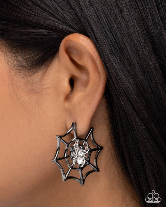 Spiderweb Showcase - Black