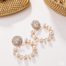 Load image into Gallery viewer, Wistfully Waltzing- Jan LOP 26
