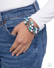 Load image into Gallery viewer, Santa Fe Surrender - Blue
