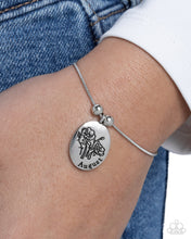Load image into Gallery viewer, Personalized Bouquet - August - Silver
