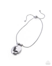 Load image into Gallery viewer, Personalized Bouquet - March - Silver

