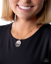Load image into Gallery viewer, Haute Heron - Blue
