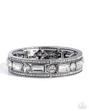 Load image into Gallery viewer, Twinkling Tiers - White
