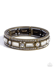 Load image into Gallery viewer, Twinkling Tiers - Brass
