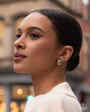 Load image into Gallery viewer, Sleek Silhouette - Silver
