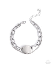 Load image into Gallery viewer, Delicate Dive - Silver
