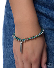 Load image into Gallery viewer, Trustworthy Tassel - Green
