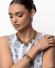 Load image into Gallery viewer, Chic Conclusion - Brass
