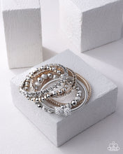 Load image into Gallery viewer, Festive Fashion - Multi- Sep LOP 26
